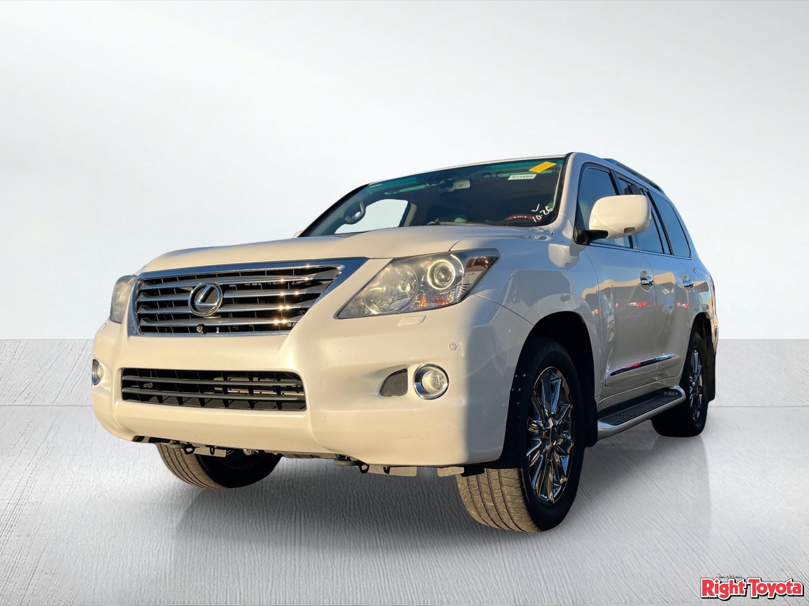 Used 2010 Lexus LX 570 4WD w/ Preferred Accessory Package image 2