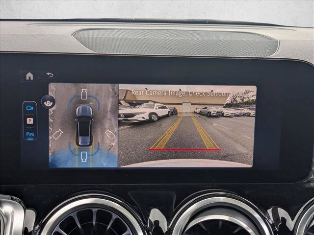 New 2026 Mercedes-Benz GLB 250 4MATIC image 13