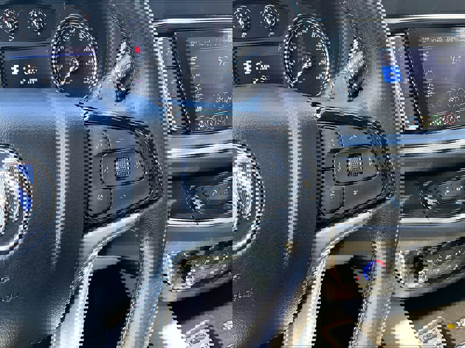 Used 2023 Buick Enclave Essence w/ Experience Buick Package AWD/4WD image 25