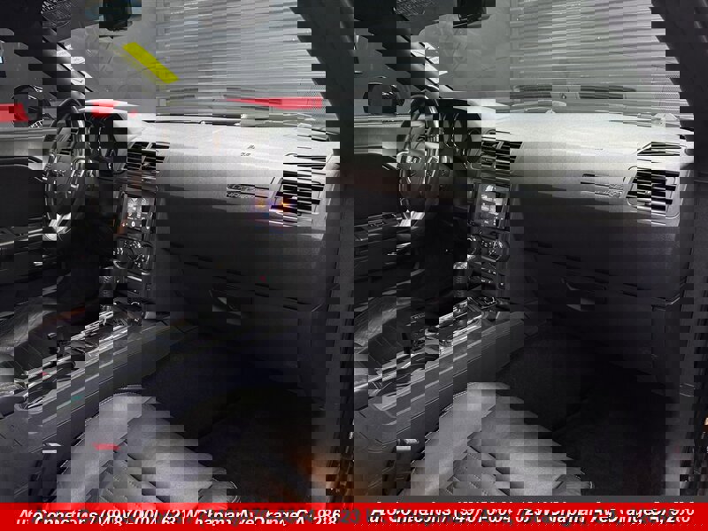 Used 2013 Dodge Challenger R/T Plus image 10