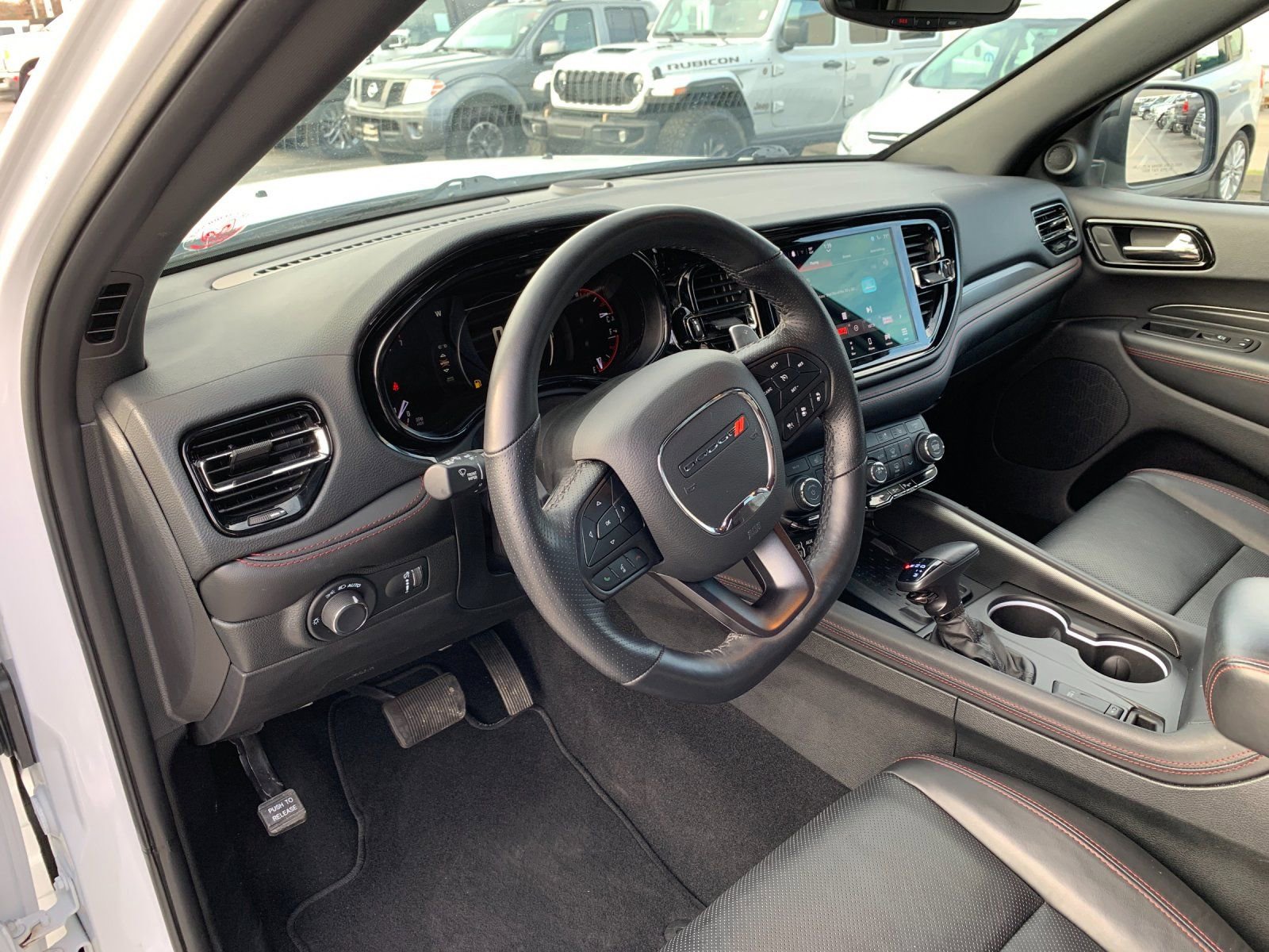 Used 2025 Dodge Durango R/T image 11