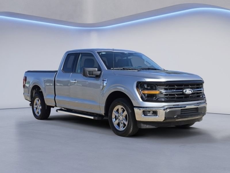 Used 2025 Ford F150 XLT w/ Equipment Group 301A Standard image 2