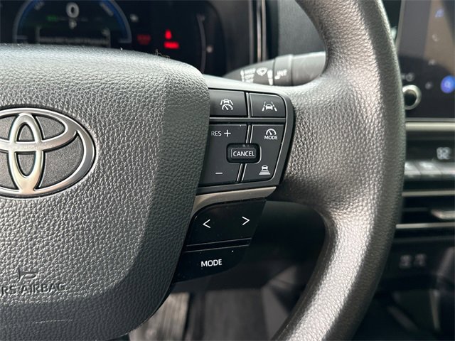 Certified 2025 Toyota Camry LE image 22