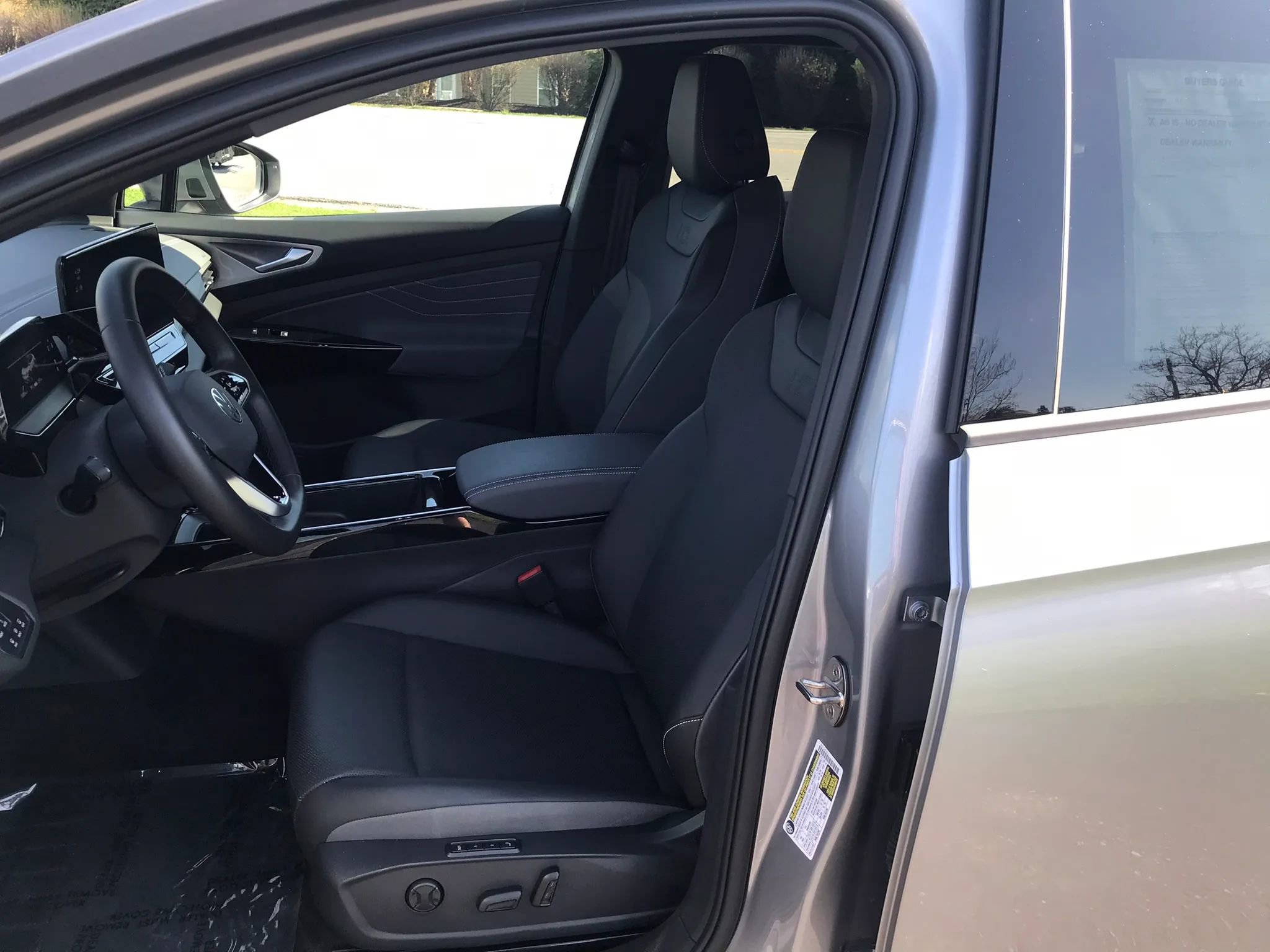 Used 2023 Volkswagen ID.4 Pro S AWD/4WD image 15
