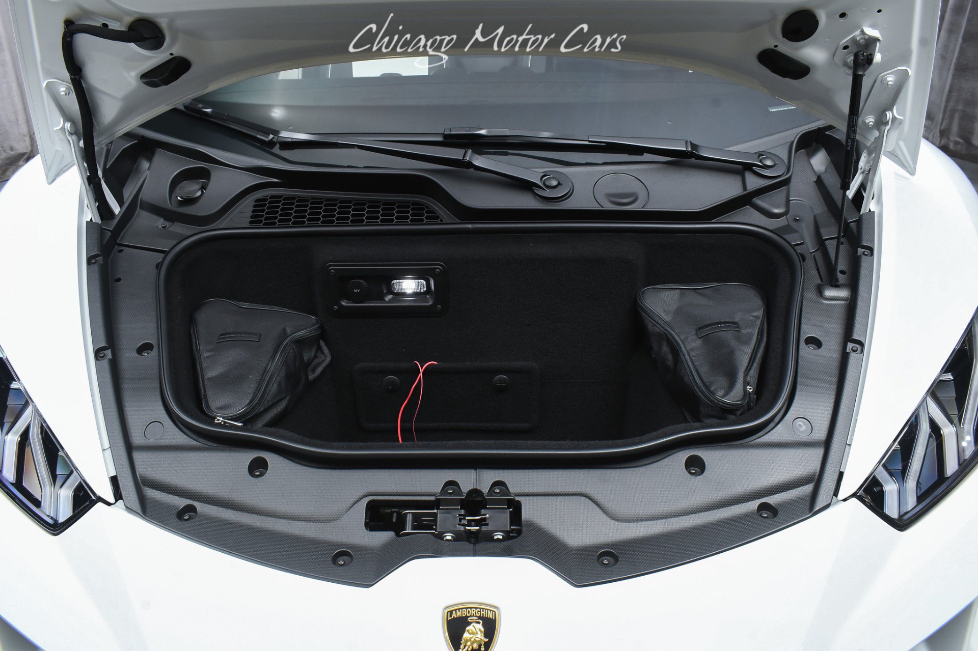 Used 2024 Lamborghini Huracan EVO AWD/4WD image 33