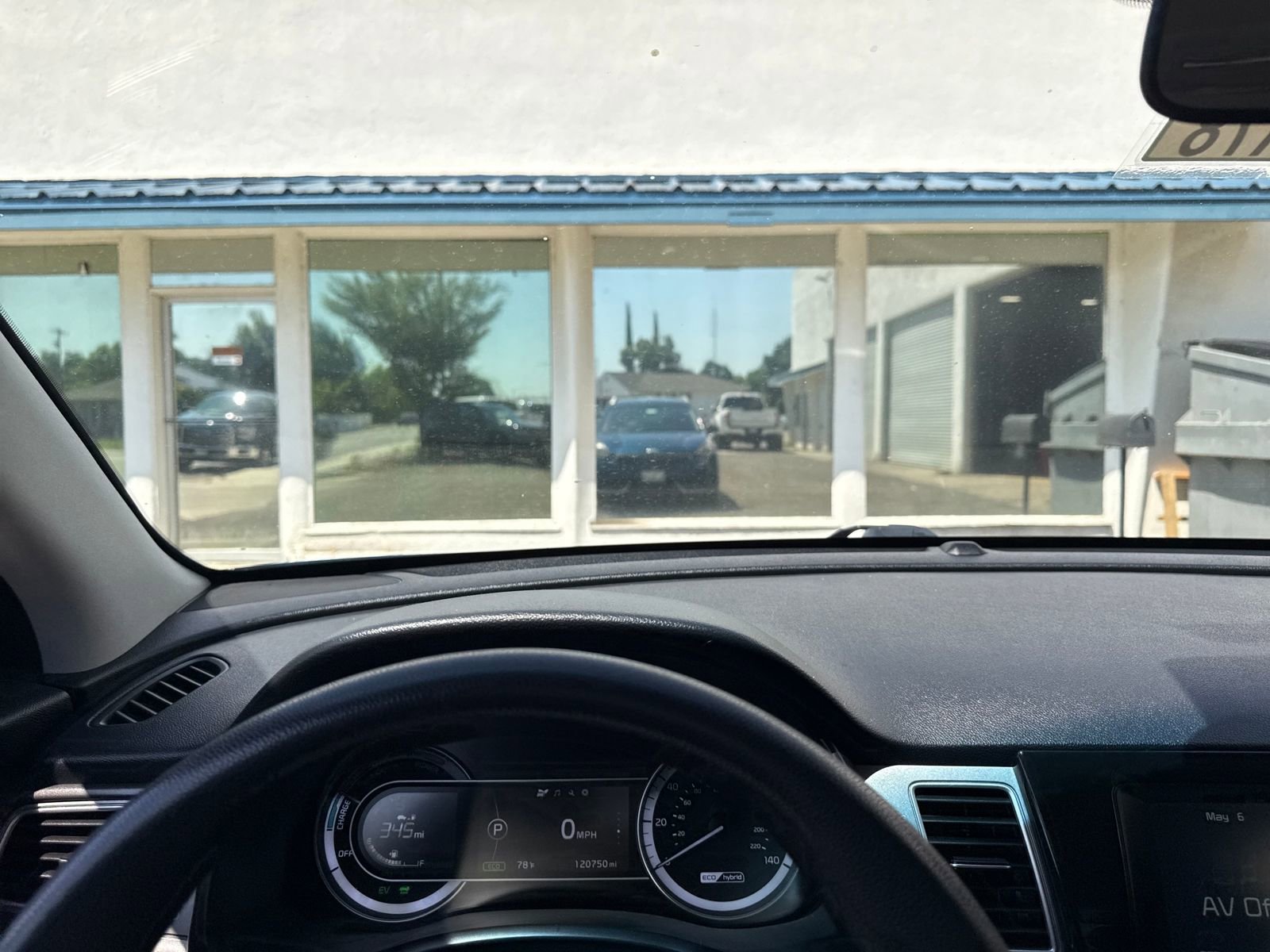 Used 2019 Kia Niro LX FWD image 13