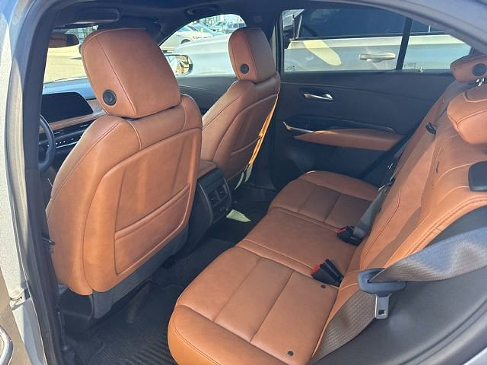 Certified 2024 Cadillac XT4 Premium Luxury image 9