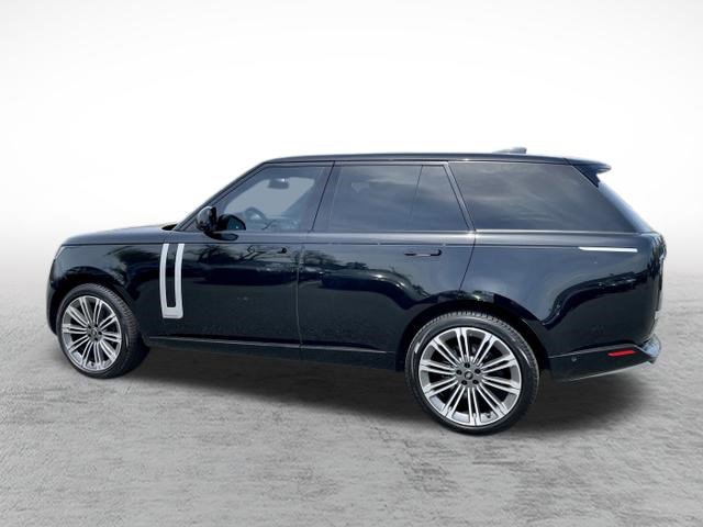 Certified 2024 Land Rover Range Rover Autobiography AWD/4WD image 5