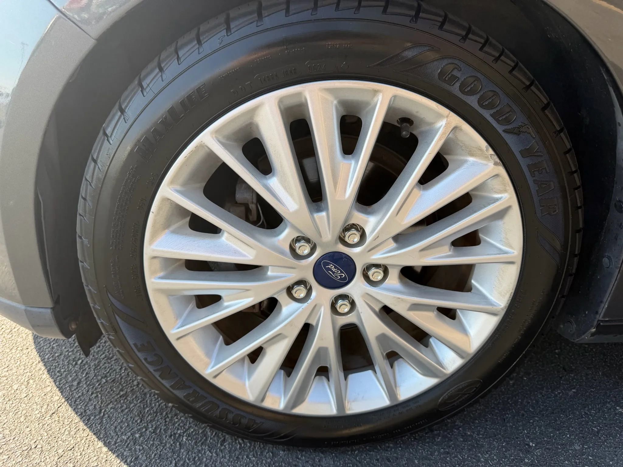 Used 2015 Ford Focus Titanium image 28