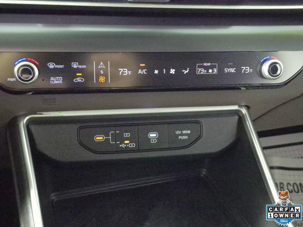 Used 2025 Kia Carnival FWD image 18
