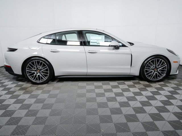 New 2026 Porsche Panamera image 26