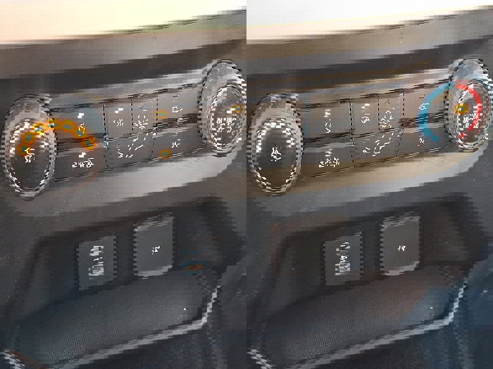 Used 2021 Ford F150 XLT w/ XTR Package image 15