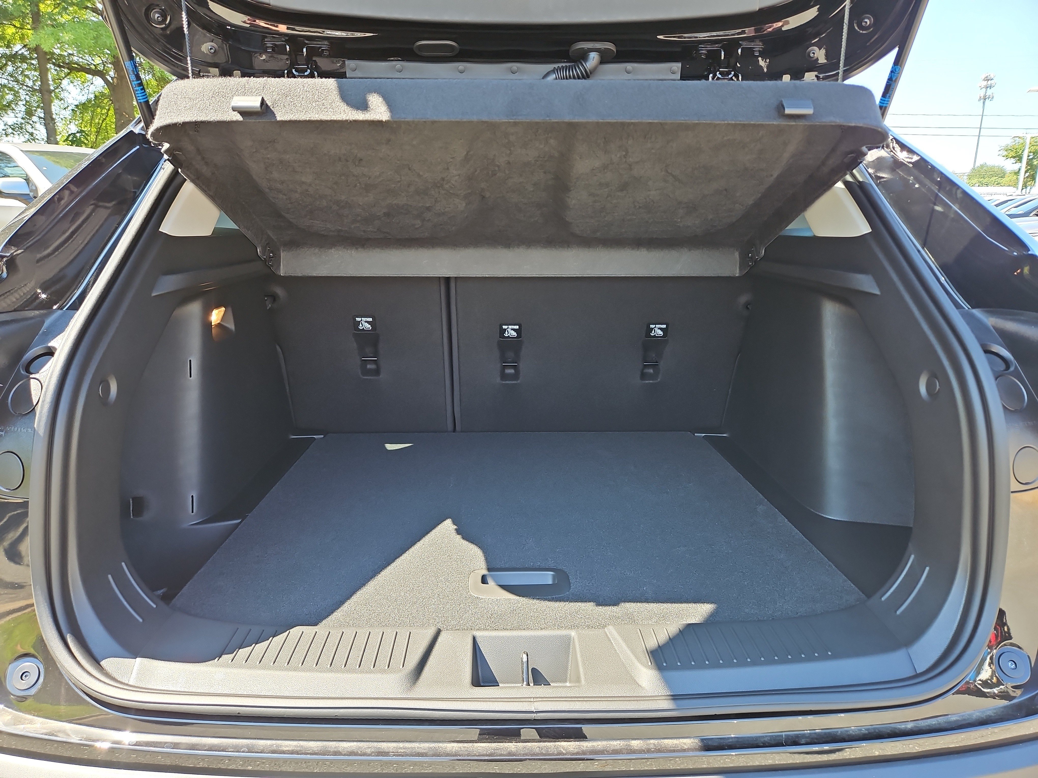 New 2026 Chevrolet Trax LT FWD image 11