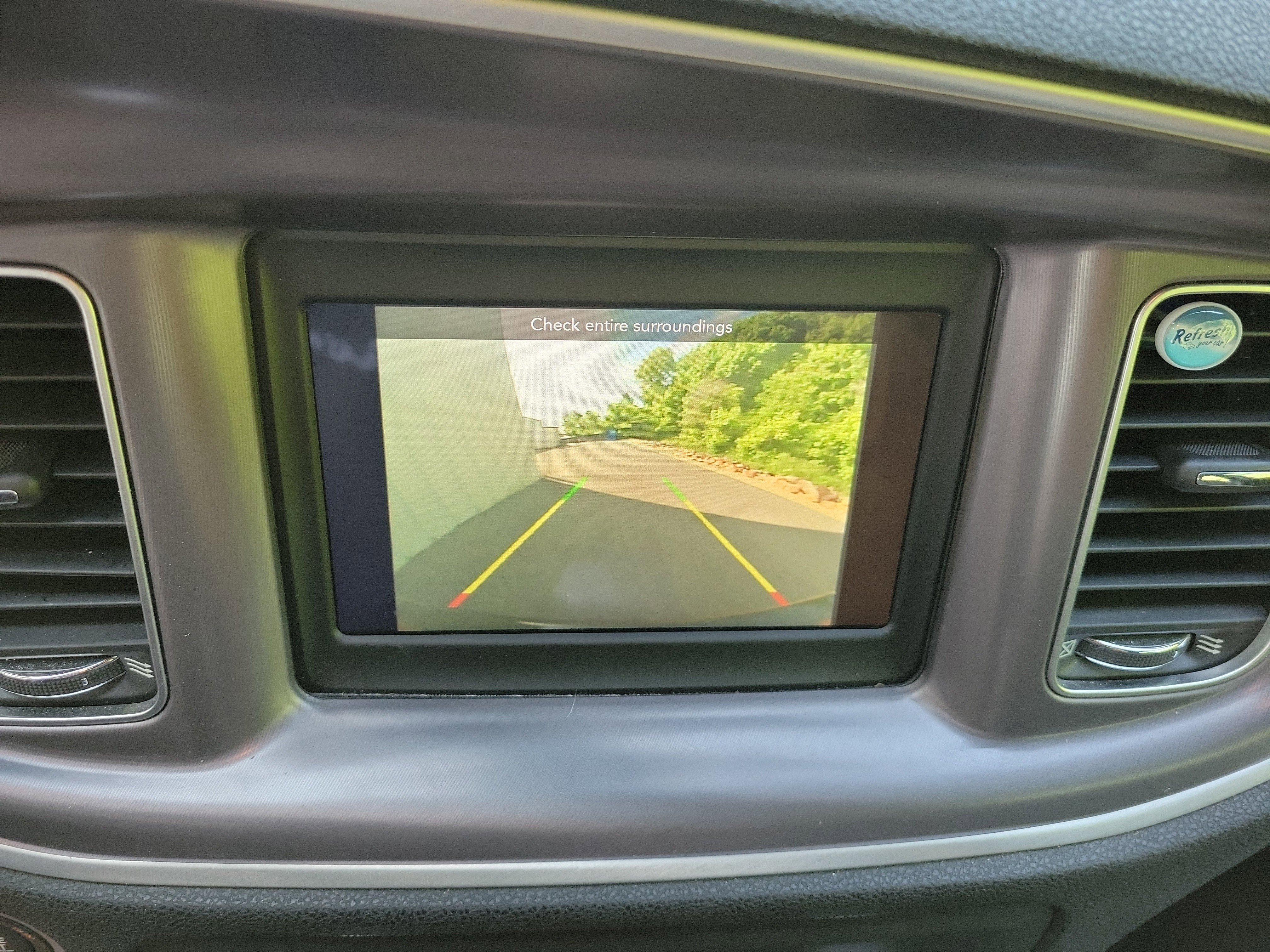Used 2019 Dodge Charger SXT RWD image 16