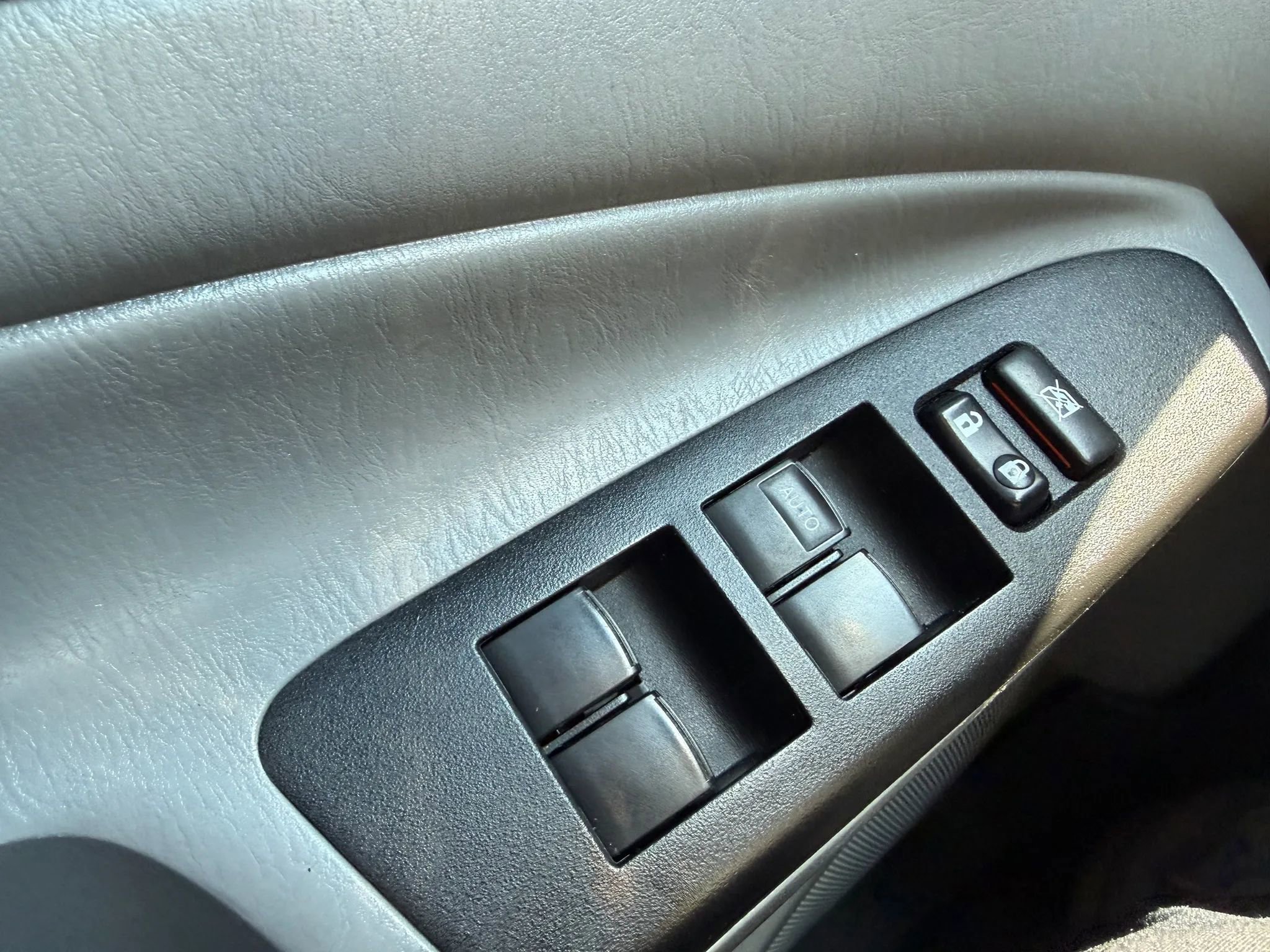 Used 2015 Toyota Tacoma 4x4 Double Cab w/ TRD Sport Package image 28