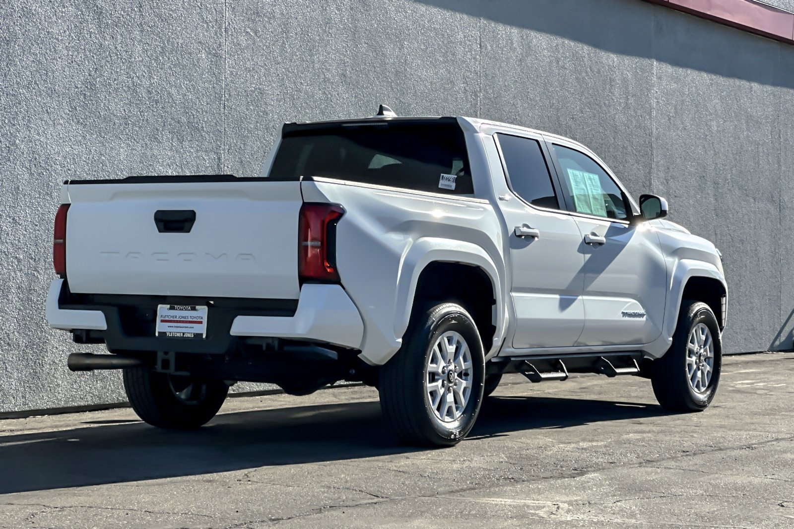 Certified 2025 Toyota Tacoma SR5 image 5