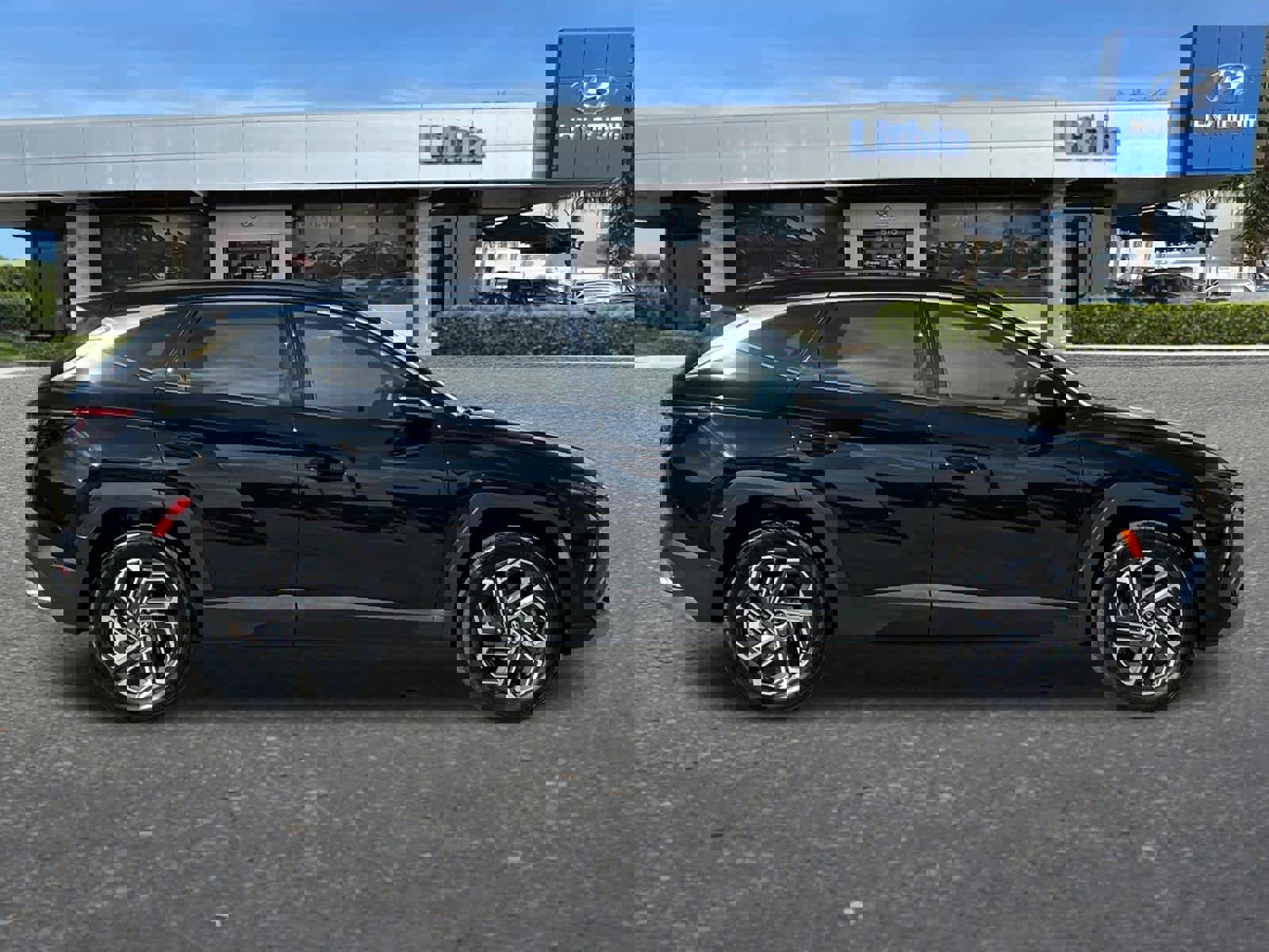 Certified 2025 Hyundai Tucson Limited image 9