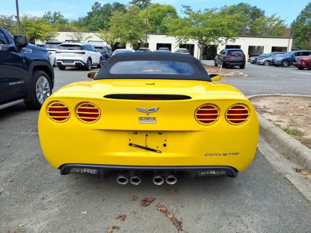 Used 2005 Chevrolet Corvette Convertible w/ Preferred Equipment Group RWD image 7