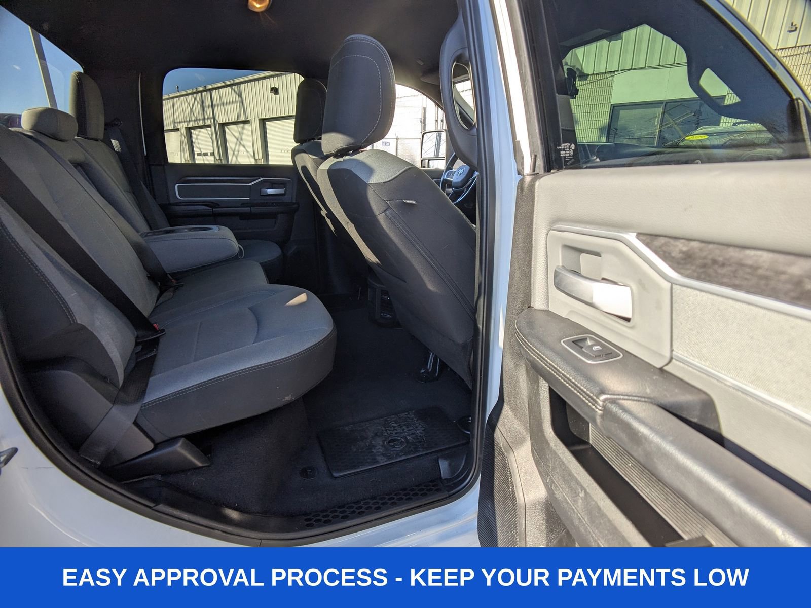 Used 2023 RAM 2500 Big Horn w/ Level 1 Equipment Group AWD/4WD image 17