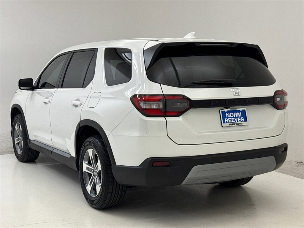 New 2025 Honda Pilot EX-L image 7