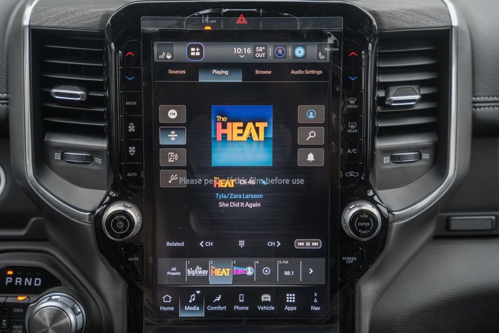 New 2026 RAM 1500 Laramie AWD/4WD image 27