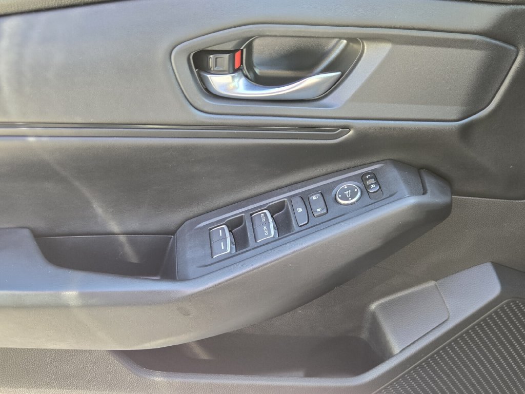 Certified 2025 Honda Accord SE image 27