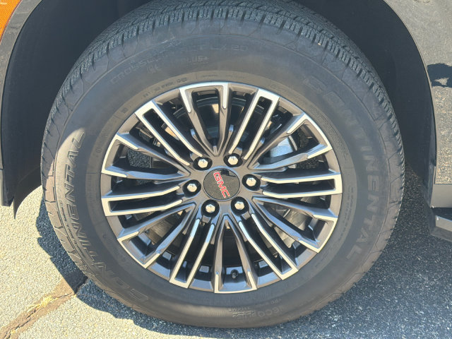 Used 2026 GMC Yukon Elevation RWD image 12