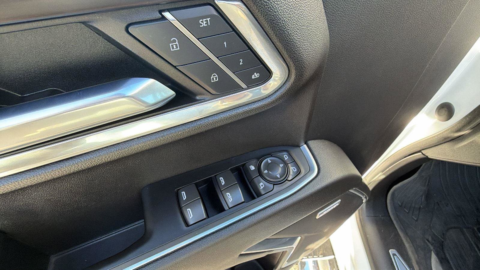 Used 2022 GMC Sierra 1500 SLT w/ SLT Premium Plus Package image 19