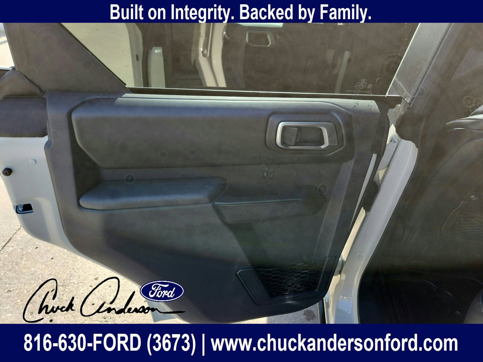New 2025 Ford Bronco Badlands w/ Sasquatch Package AWD/4WD image 22