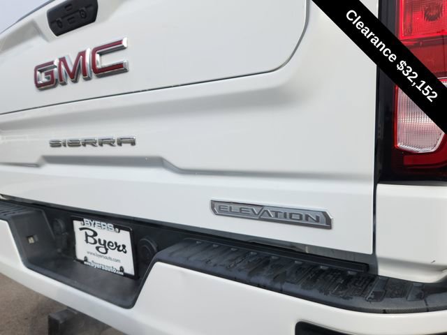 Used 2022 GMC Sierra 1500 Elevation image 12