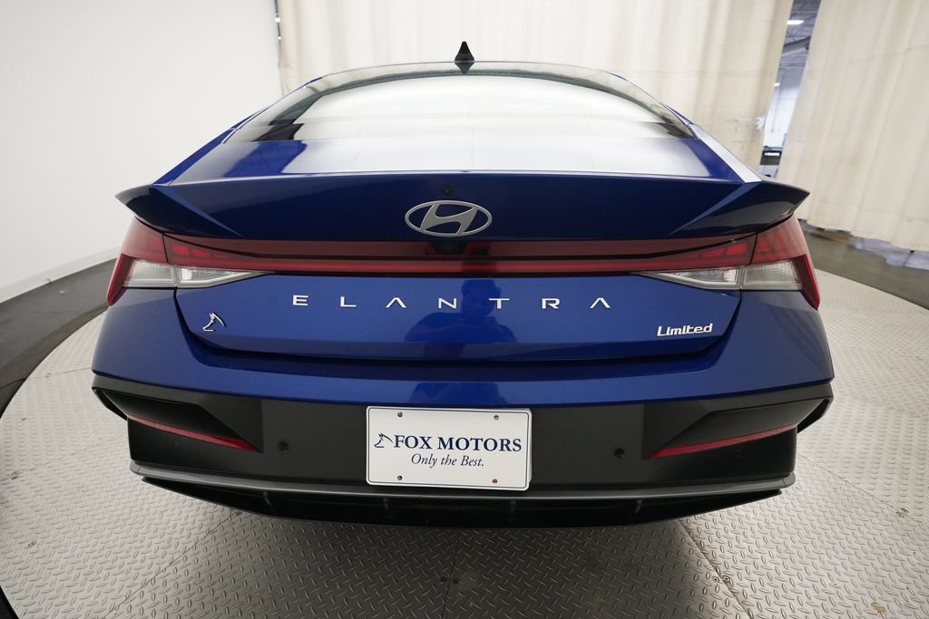 Used 2024 Hyundai Elantra Limited FWD image 24