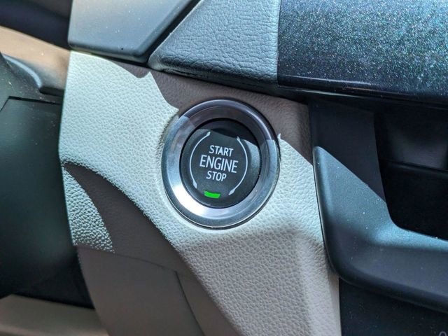 Used 2022 Cadillac CT4 Luxury w/ Sun And Sound Package RWD image 27