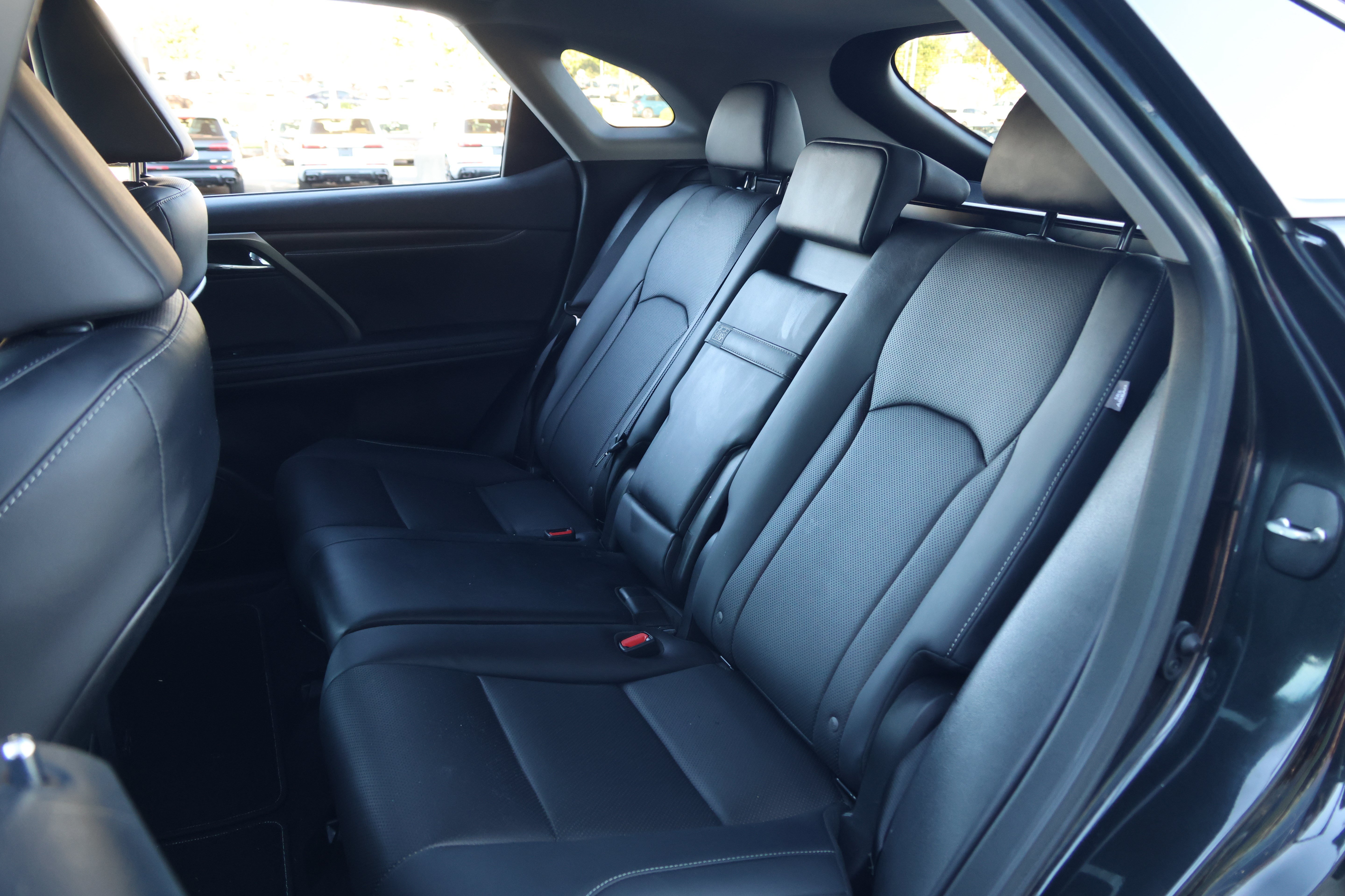 Certified 2022 Lexus RX 350 FWD w/ Premium Package image 35