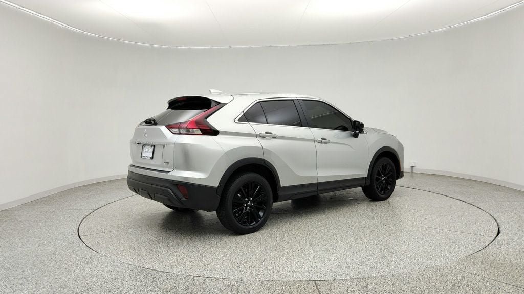Used 2025 Mitsubishi Eclipse Cross LE AWD/4WD image 5
