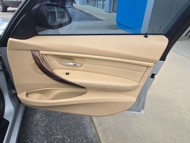 Used 2015 BMW 328i Sedan RWD image 39