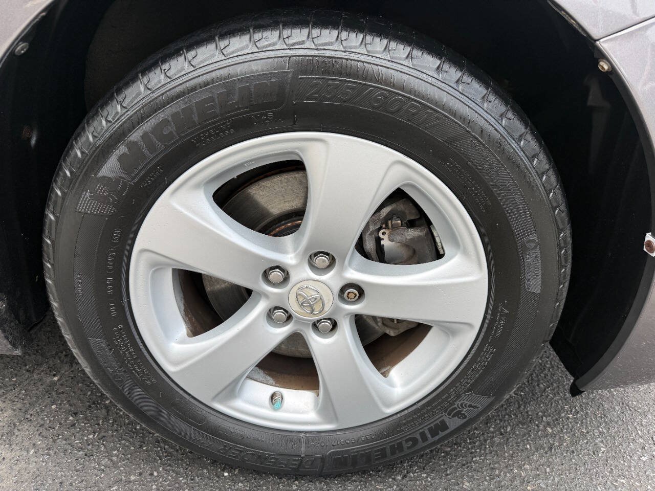 Used 2011 Toyota Sienna LE FWD image 9