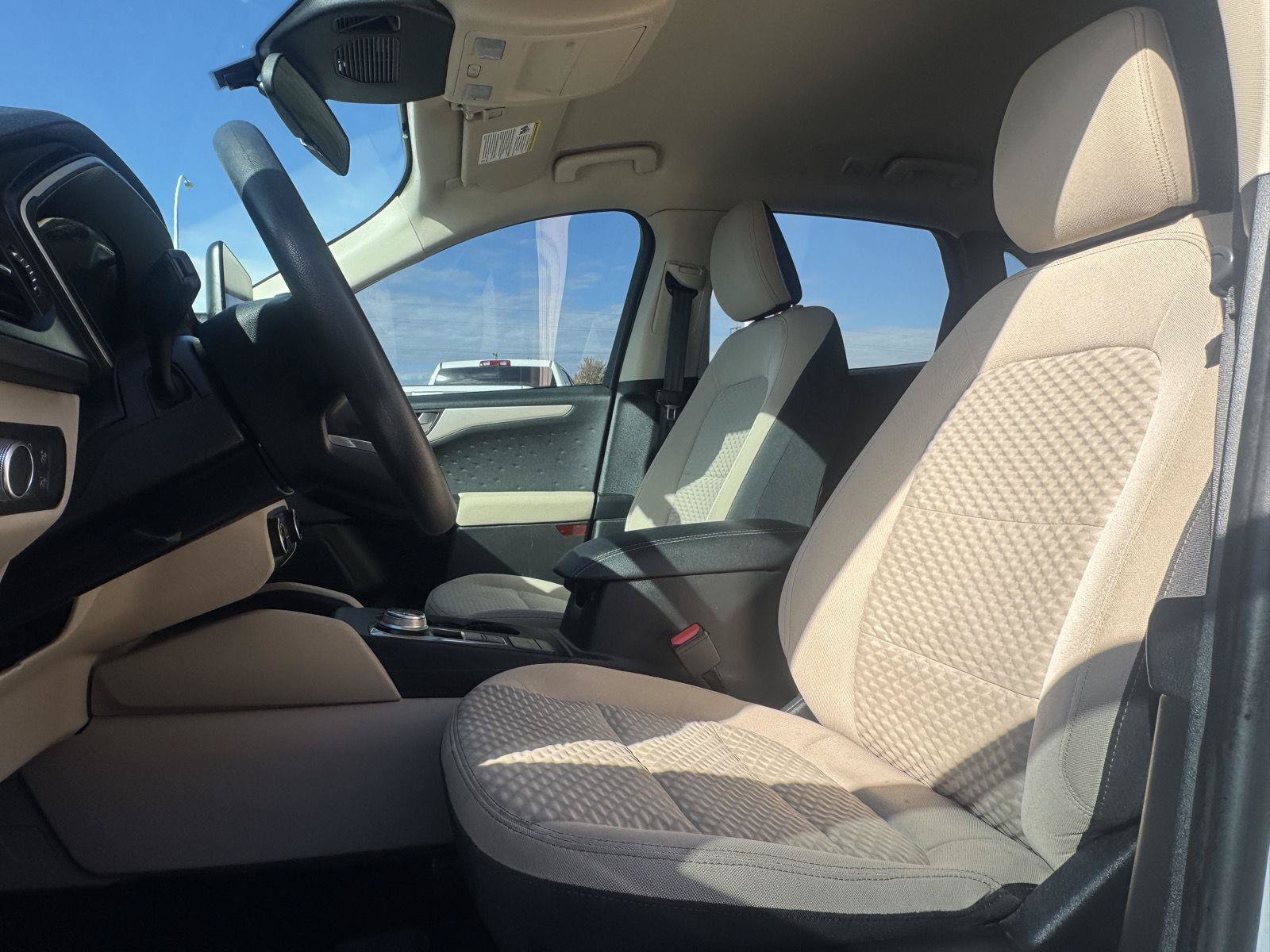 Used 2020 Ford Escape SE AWD/4WD image 15