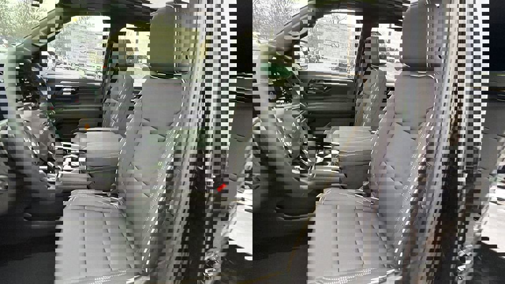 New 2026 Chevrolet Suburban Premier w/ Sun And Tow Package image 15