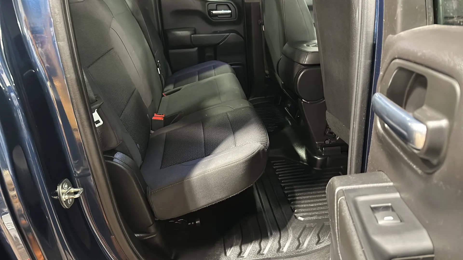Used 2023 GMC Sierra 1500 Pro w/ Pro Value Package AWD/4WD image 13