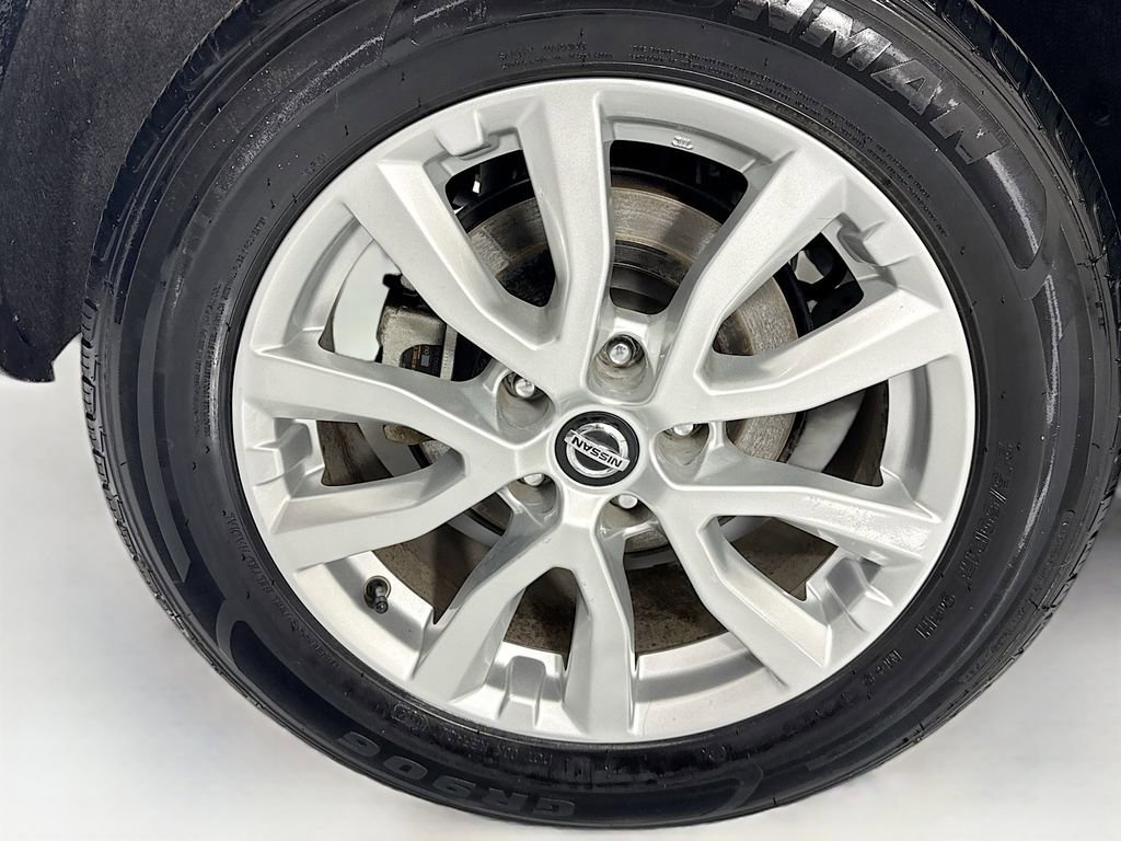 Used 2021 Nissan Rogue Sport S AWD/4WD image 33