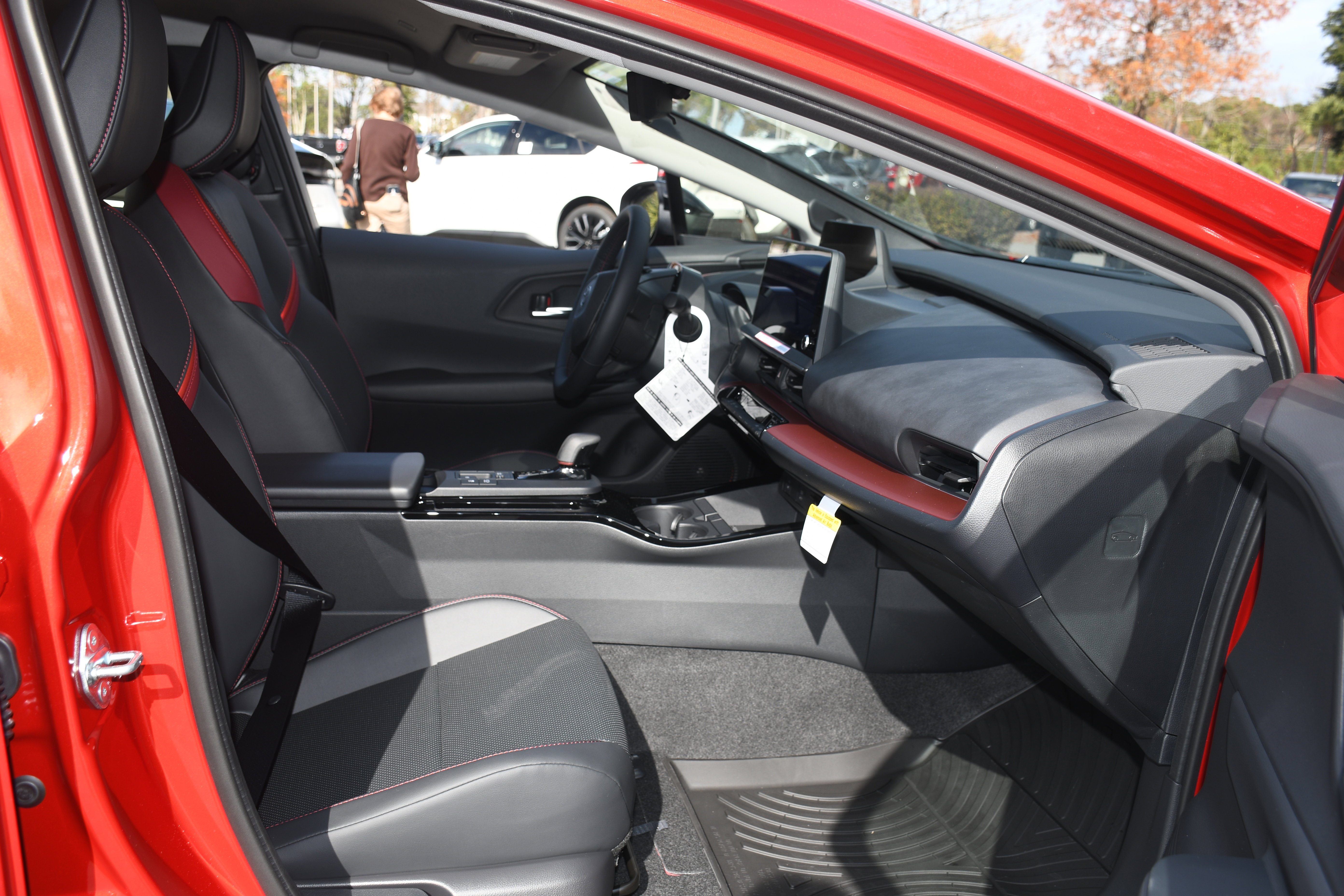 New 2026 Toyota Prius Plug-In Hybrid image 11