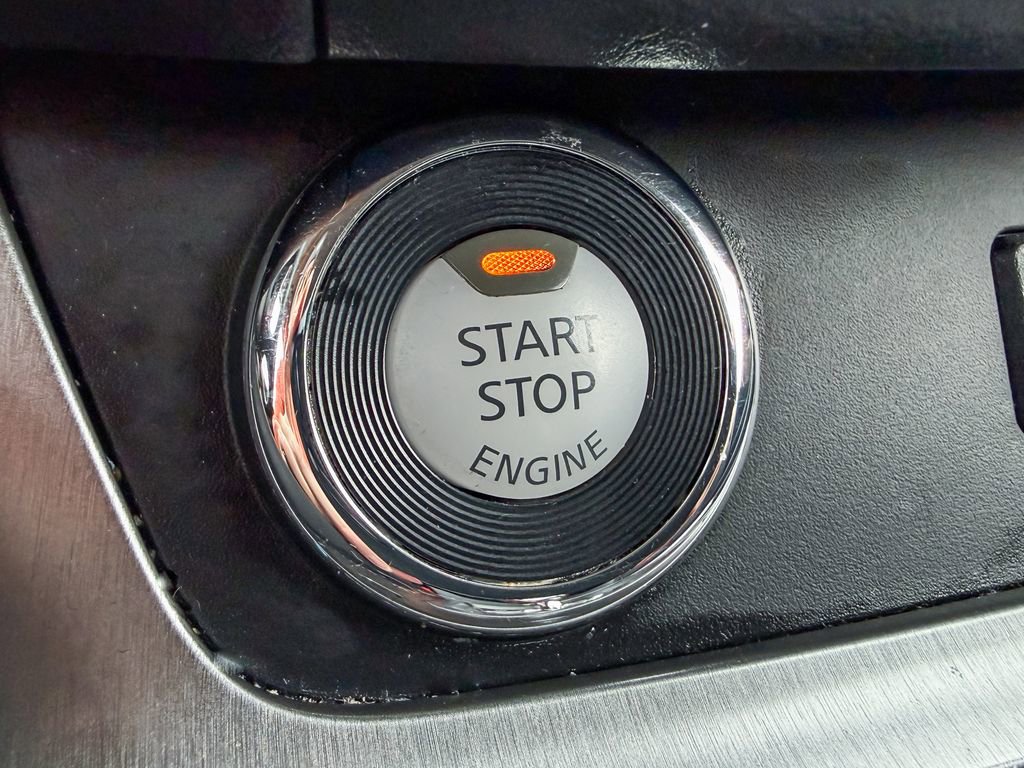 Used 2020 Nissan Murano S w/ Technology Package image 11