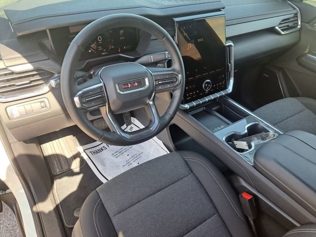 Used 2025 GMC Acadia Elevation FWD image 17