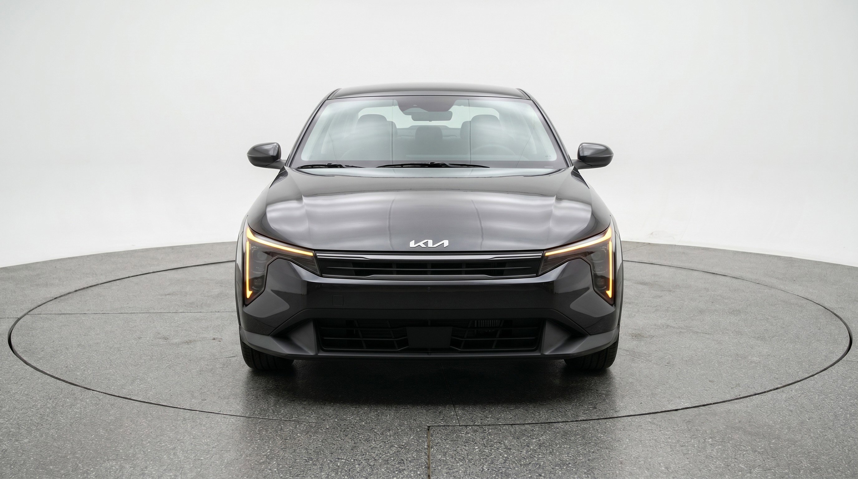 Used 2025 Kia K4 LXS FWD image 2