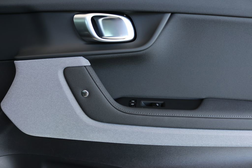 Used 2024 Polestar Polestar 2 image 29