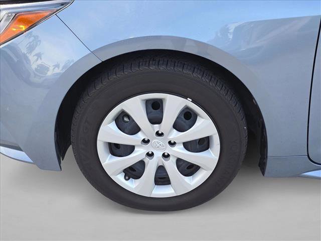 Used 2023 Toyota Corolla LE FWD image 9