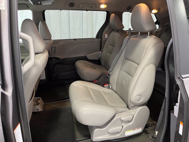 Certified 2017 Toyota Sienna XLE w/ XLE Navigation Package FWD image 12