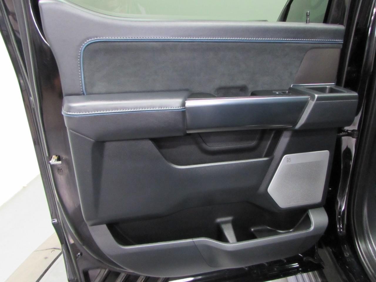Certified 2025 Ford F150 Platinum w/ Equipment Group 702A High AWD/4WD image 14