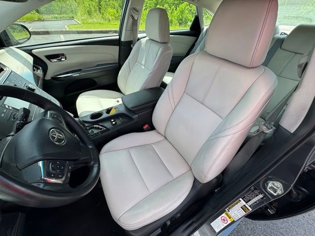 Used 2015 Toyota Avalon XLE Premium FWD image 10