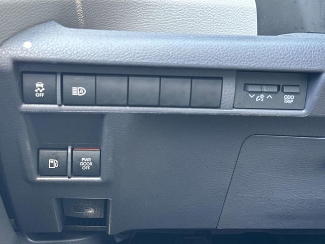 Used 2022 Toyota Sienna LE image 20